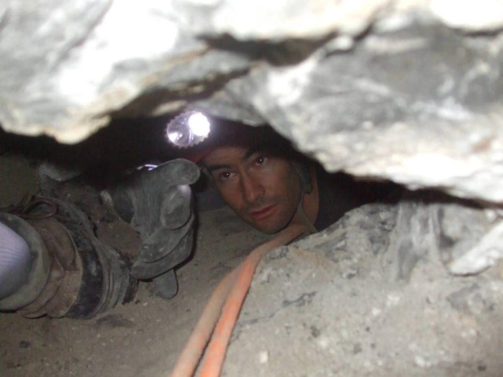 John Edward Jones stuck in Nutty Putty Cave 