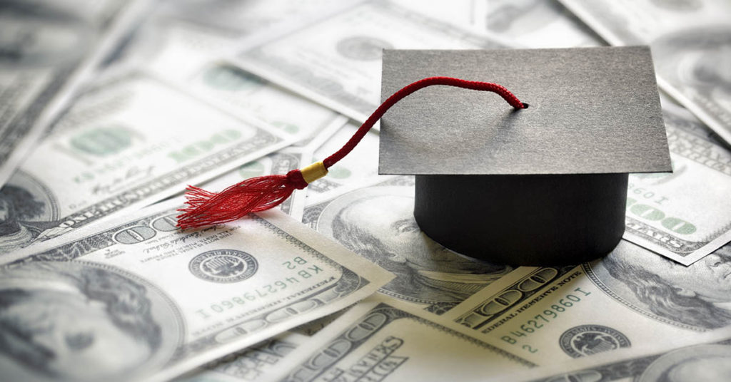 Widow Donates $1 Billion to Cover Tuition for NYC’s Poorest Area Forever - Featured image