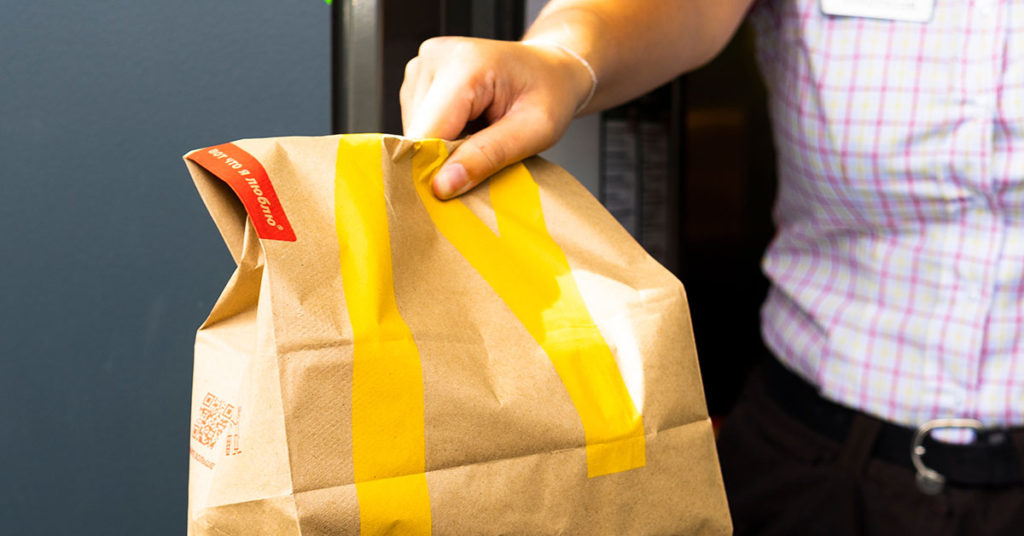 Fox News Host Thinks McDonald’s Employees Can Get ‘Six Figure Salaries’ With New $20 Minimum Wage - Featured image