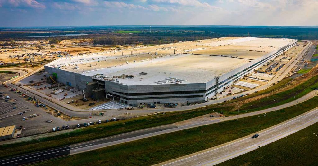 Tesla Fires Dedicated Worker Who Slept In His Car and Showered At The Factory - Featured image