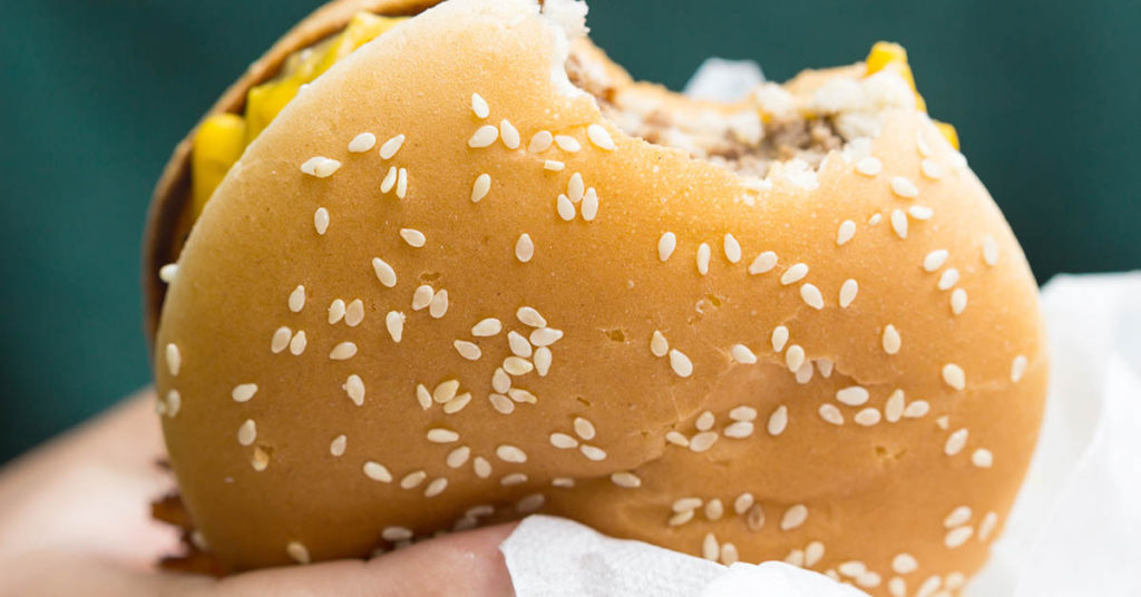 ‘Millionaire’ Brags That He Scammed McDonald’s for 100 Free Meals Using ChatGPT - Featured image