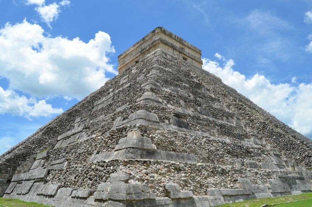 Mayan pyramid