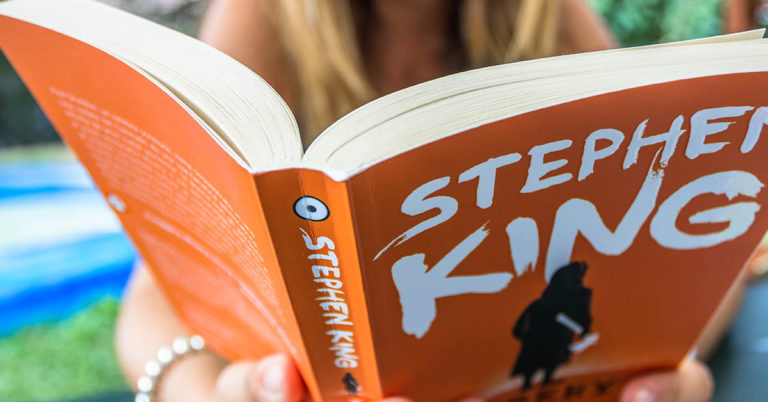 Why This Stephen King Novel Was Pull from Shelves and Will Never Be Printed Again - Featured image