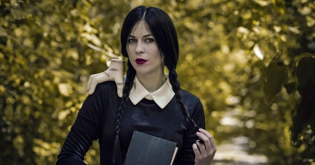 The Expected Costume Trend This Halloween (2024) - Featured image